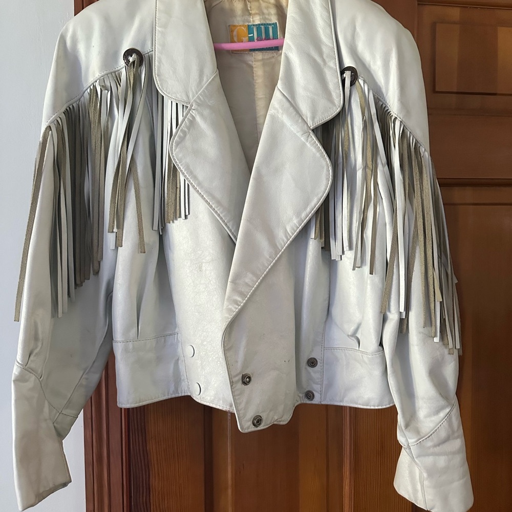 80s Vintage Chic White Leather Fringe Jacket